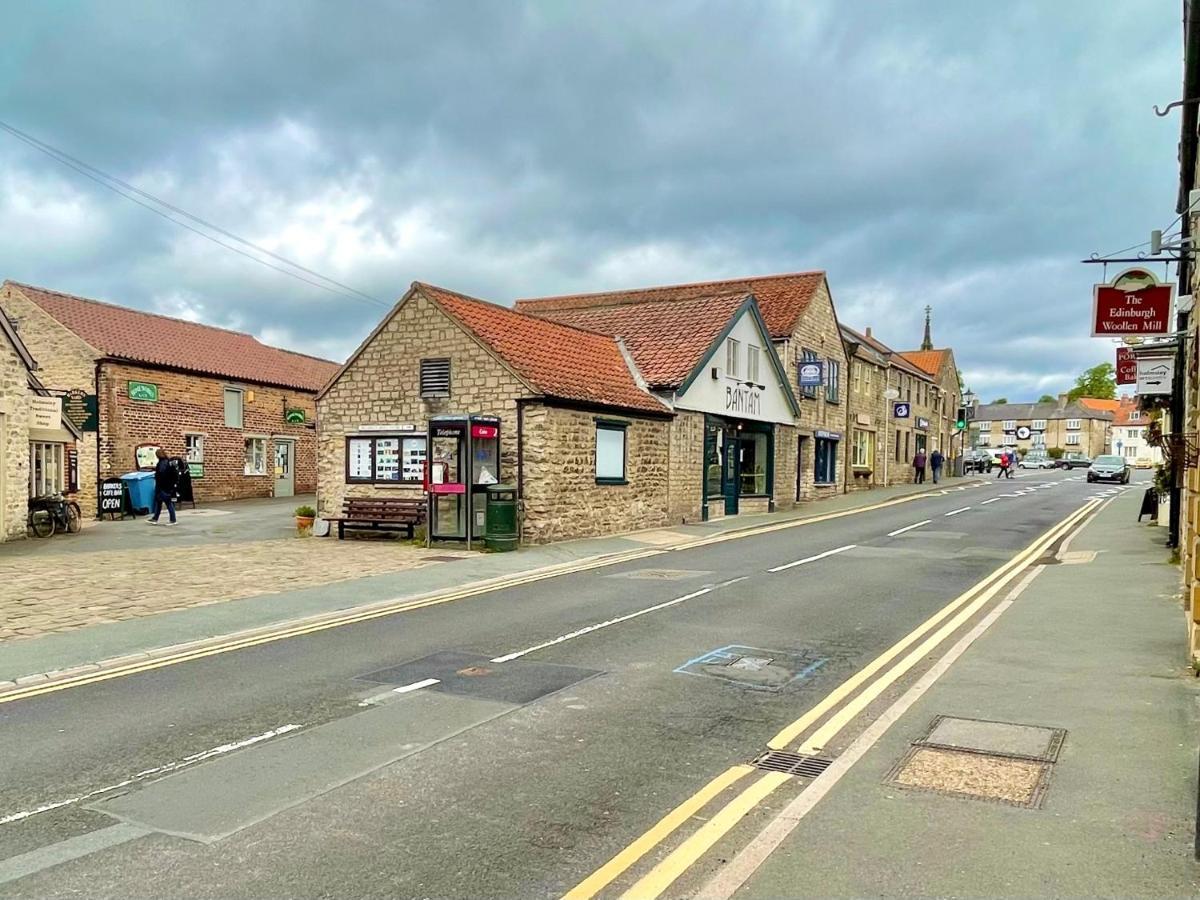 The Old Post Office - Central Helmsley With Parking Exterior foto